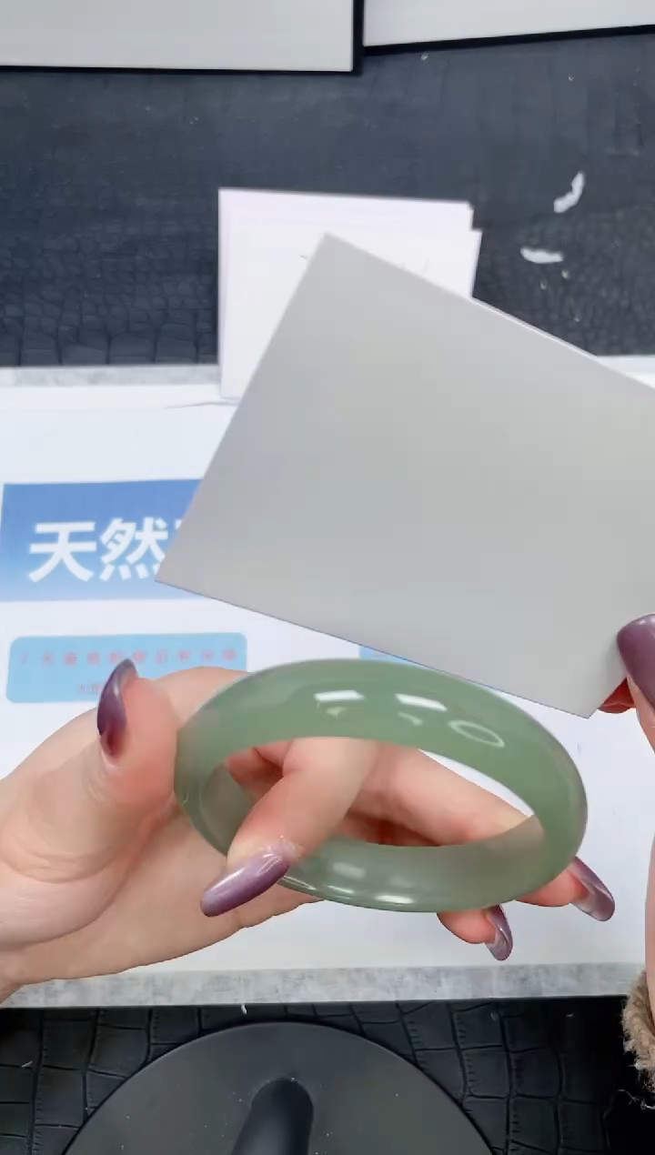 【闪购商品】石英质玉手镯未镶嵌248-57.6