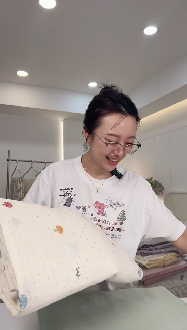 双层纱四件套 小蘑菇