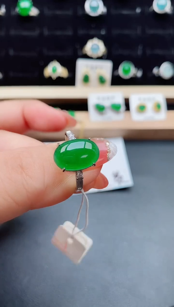 【闪购商品】翡翠戒指银S925镶嵌12121