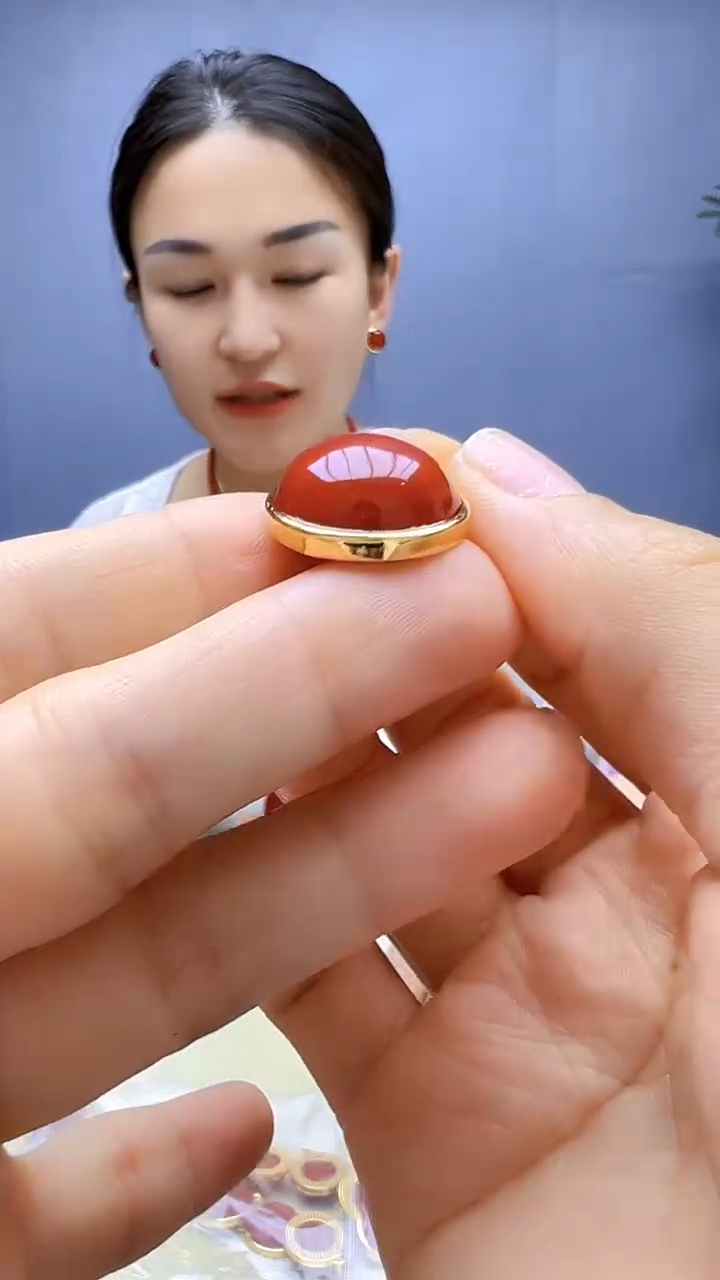 高货红色diy颈饰