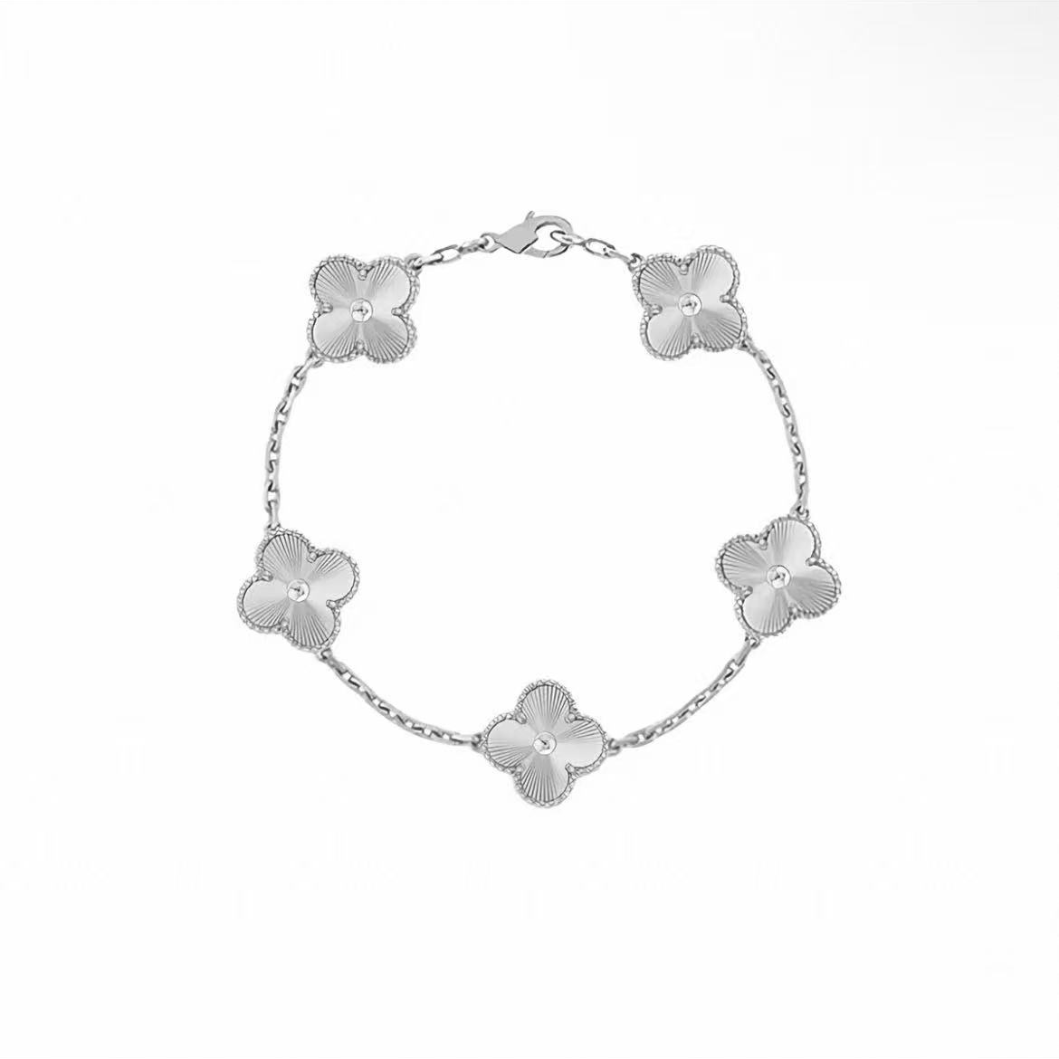 【直播间专属福利】镭射四叶草五花手链 CZ