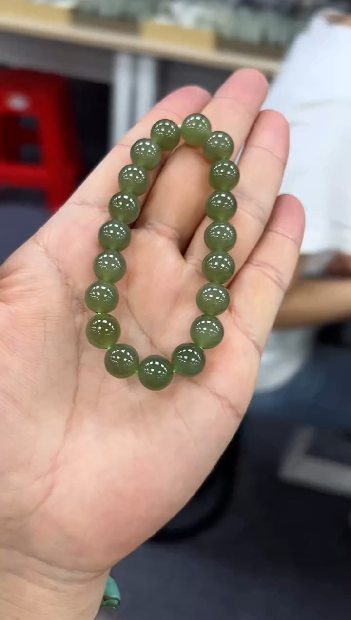 颈饰未镶嵌和田玉手串10mm