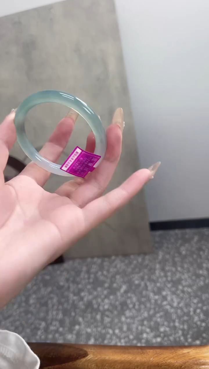 【闪购商品】玛瑙/玉髓手镯未镶嵌53圈 需要包容圆条