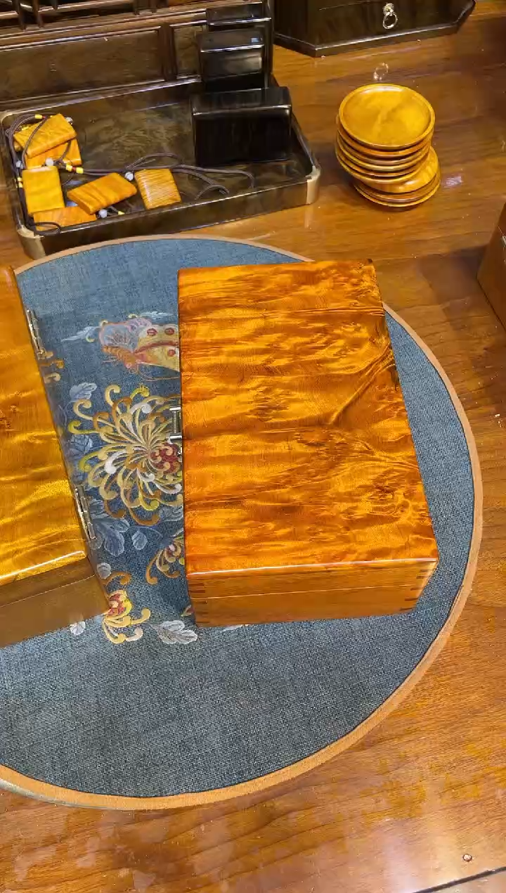 乌木类成套家具金丝楠首饰盒 s22