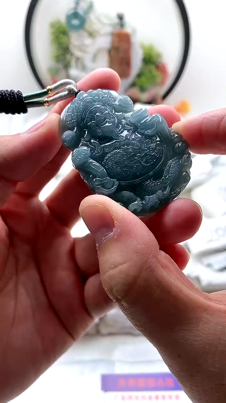 颈饰未镶嵌翡翠财神1