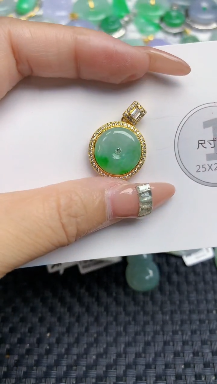颈饰未镶嵌翡翠天然缅甸A货翡翠百元以上9元证书费自理