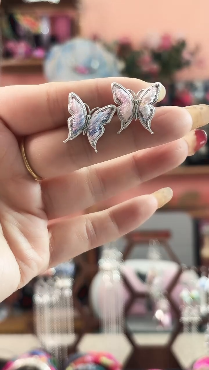 艺枝独绣手工饰品  109