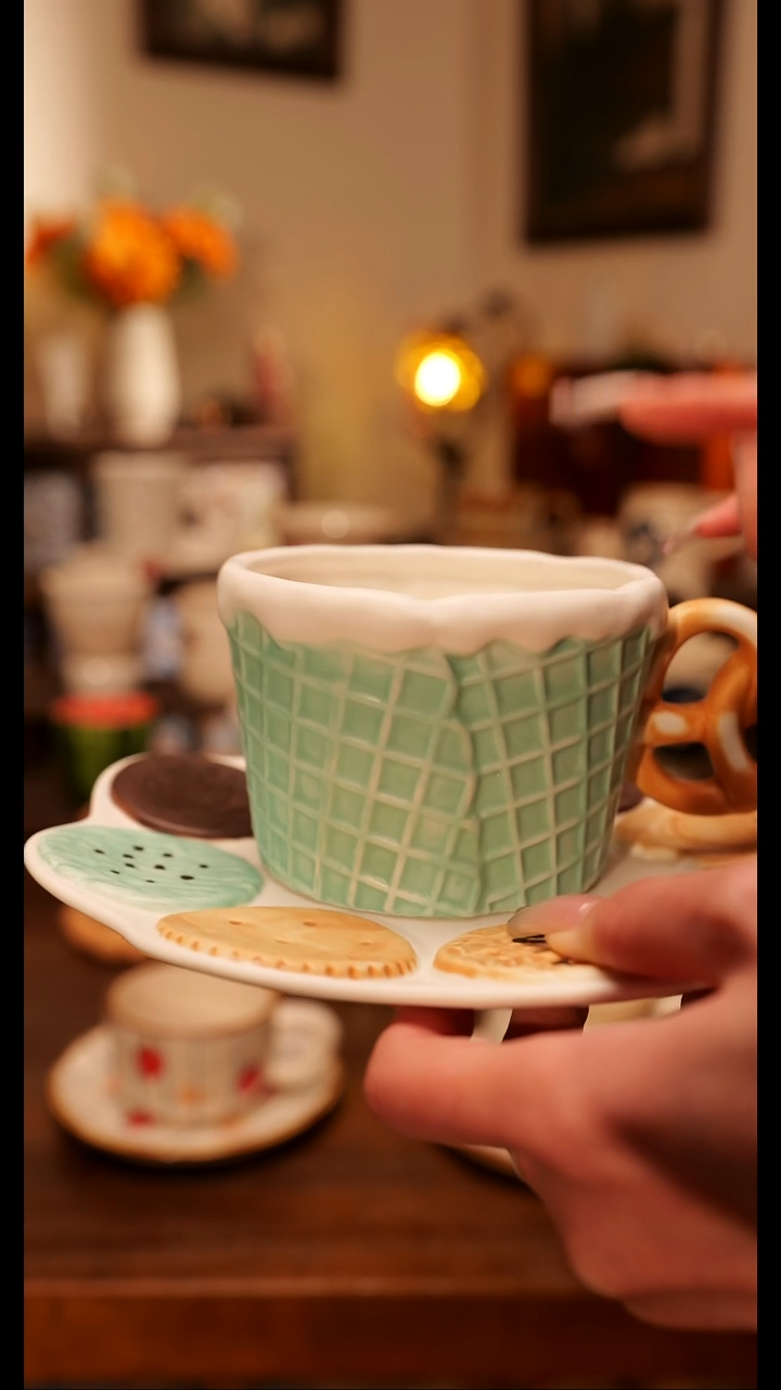 陶瓷便携款华夫饼杯碟手作  手绘釉下彩