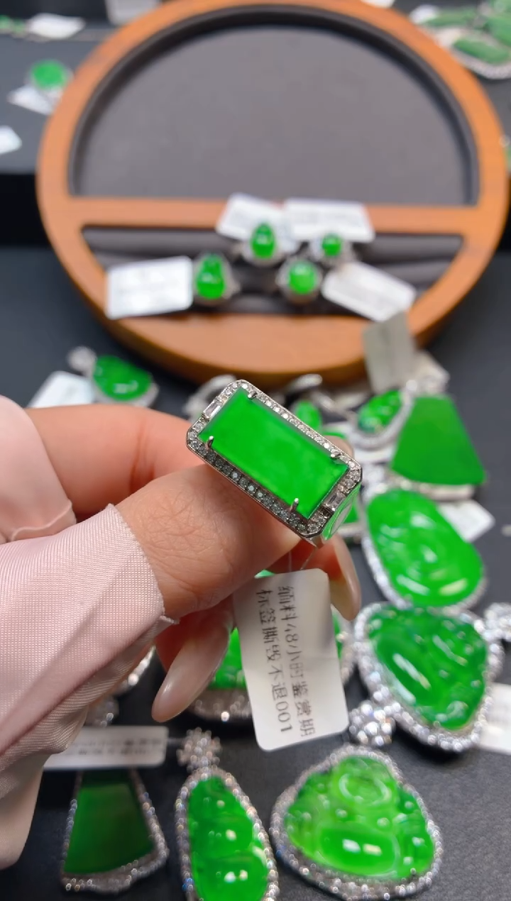 吊坠(不含链)银S925镶嵌翡翠1