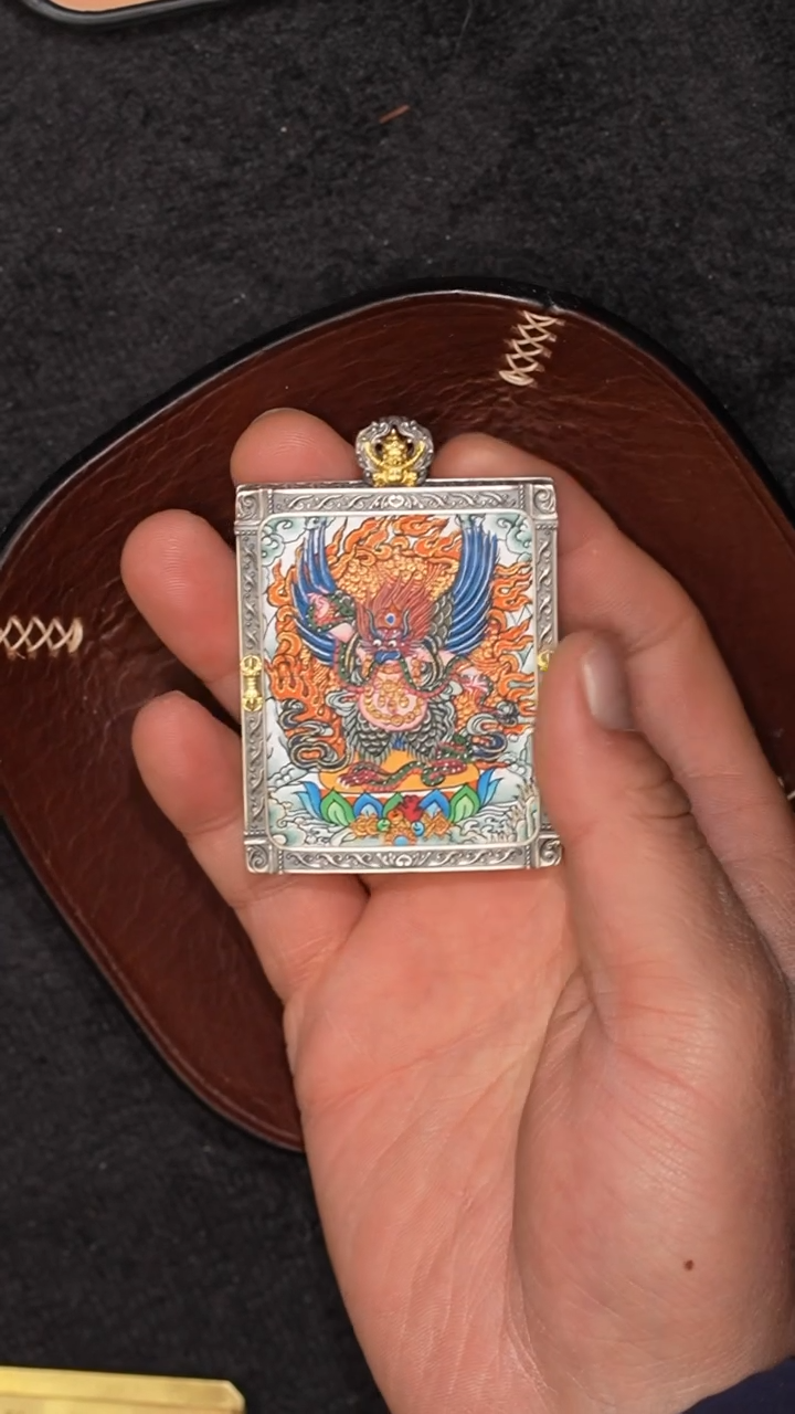 【闪购商品】吊坠冲赛康胡子哥，藏传唐卡195