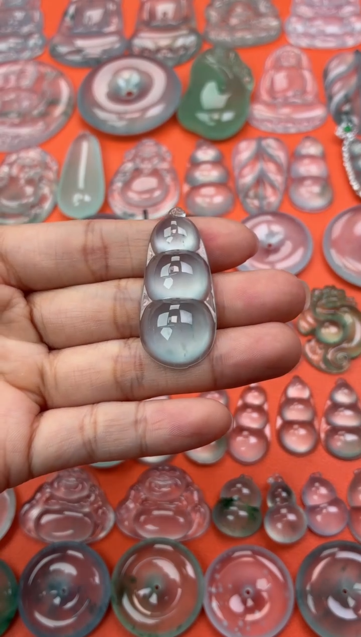 吊坠(不含链)未镶嵌翡翠61 豆子 41.5 18.5 7.6