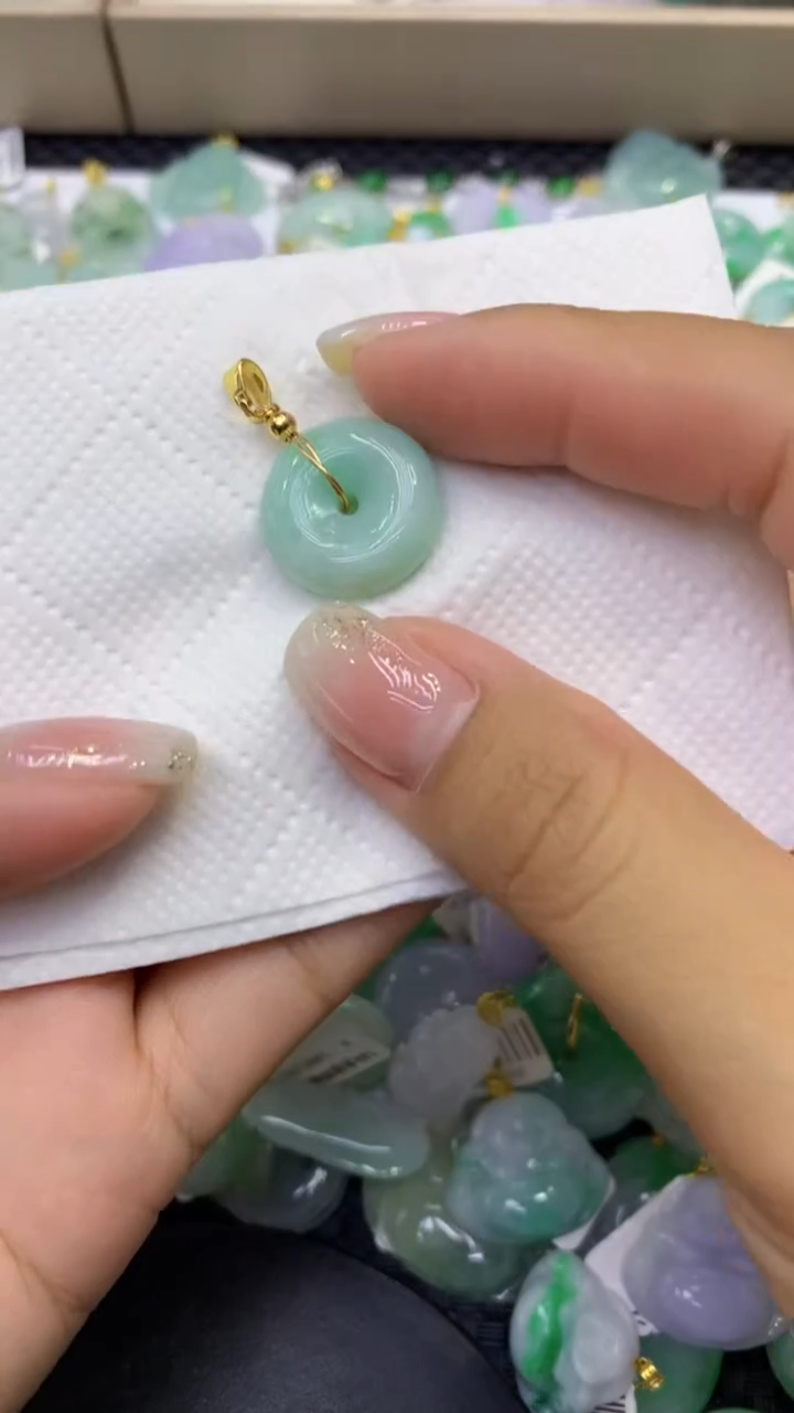 颈饰未镶嵌翡翠天然缅甸A货翡翠