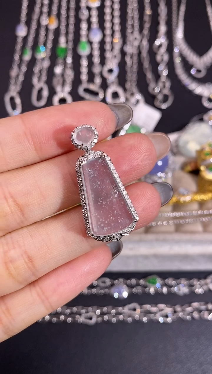 吊坠(不含链)18K金镶嵌翡翠吊坠