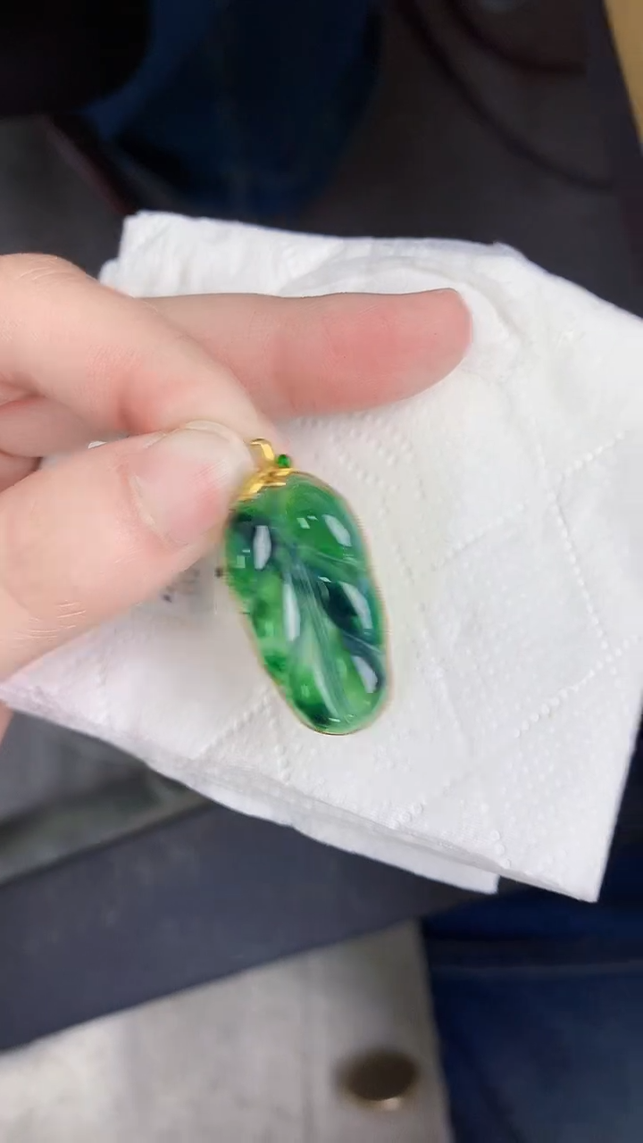 颈饰18K金镶嵌翡翠 天然缅甸A货百元以上9元证书费自理