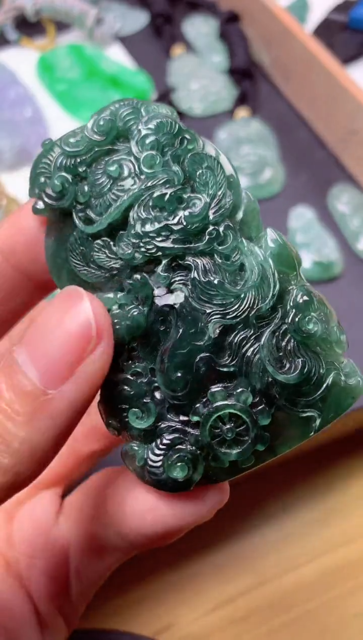 翡翠未镶嵌颈饰天然翡翠