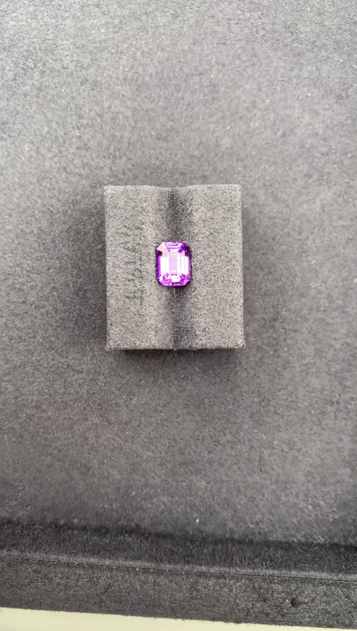 裸石彩色蓝宝石2ct紫蓝宝 GE 定制