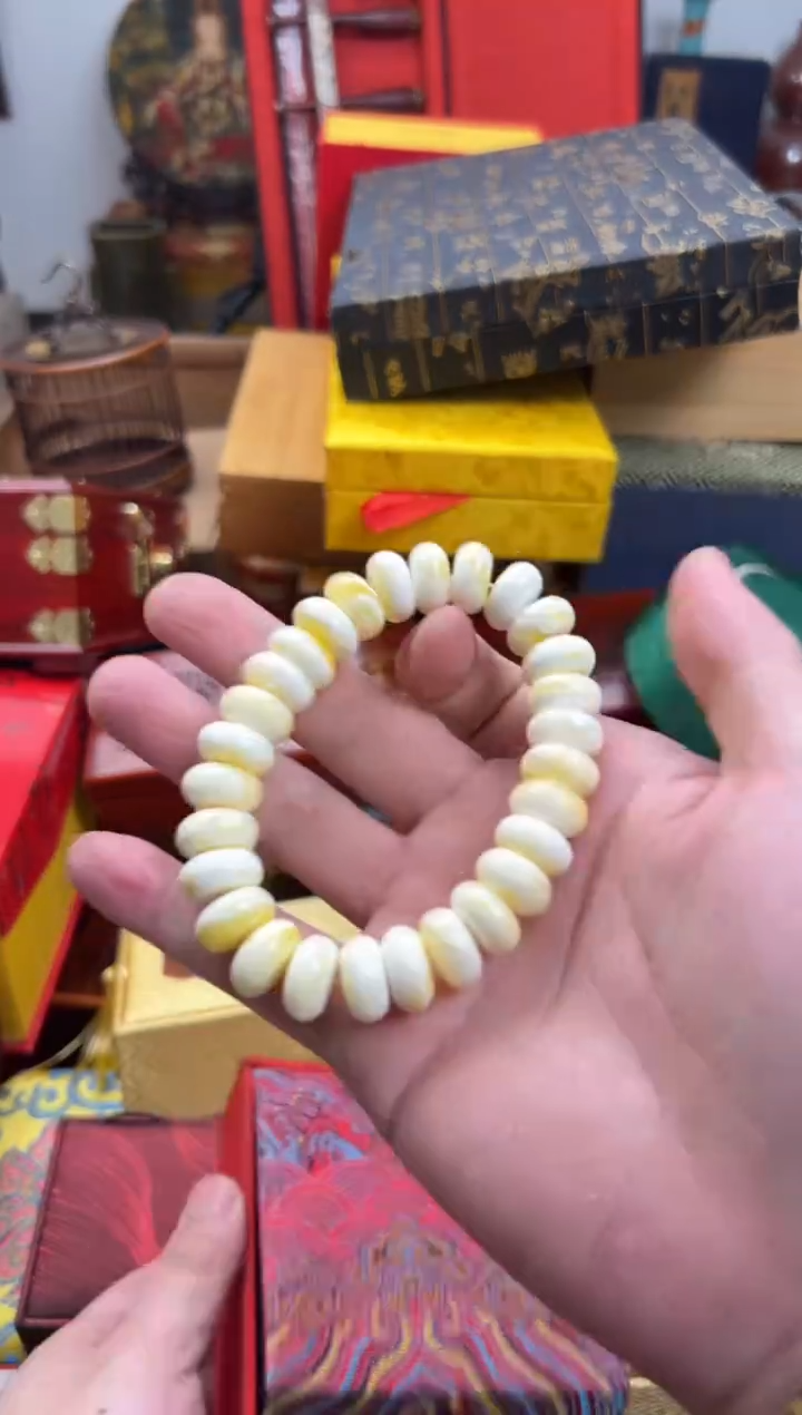 【闪购商品】蜜蜡裸石未镶嵌————————————