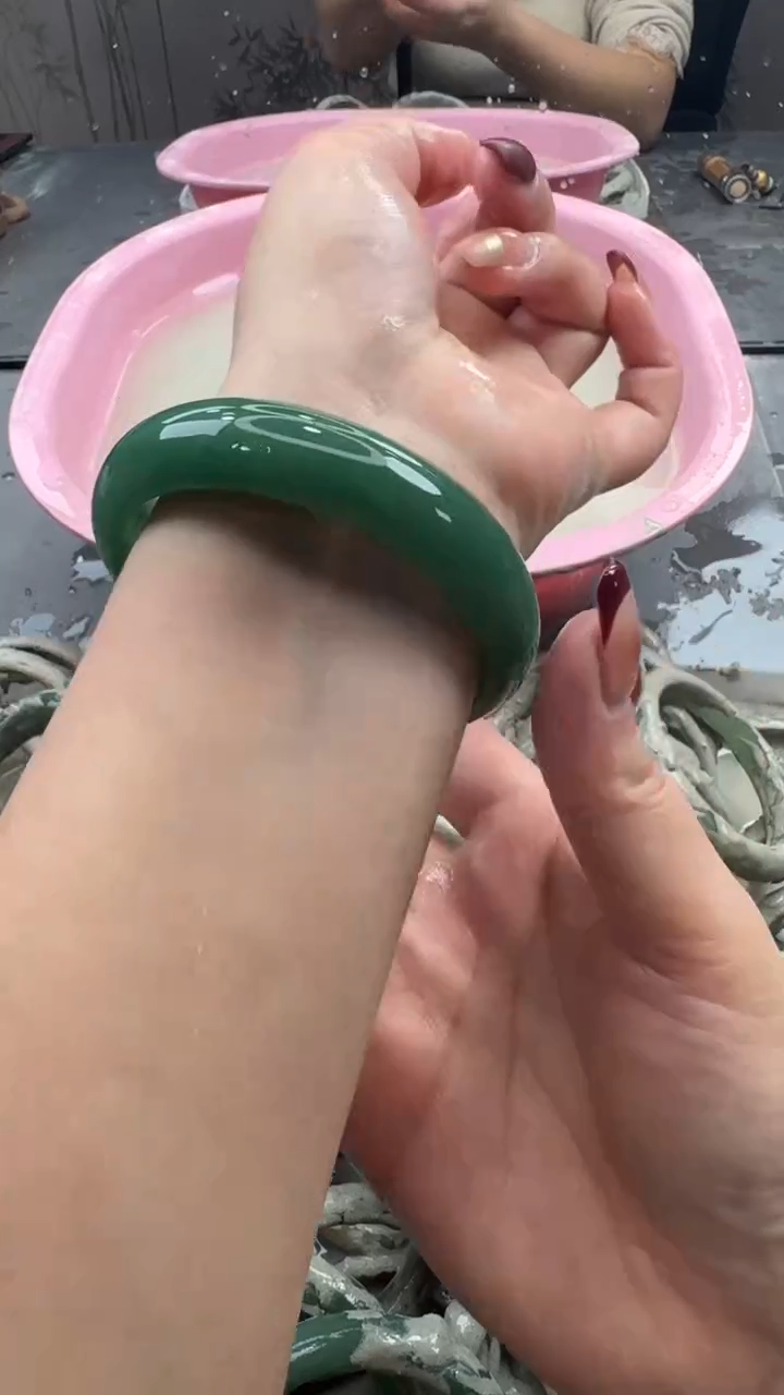 未镶嵌手镯石英质玉6 62