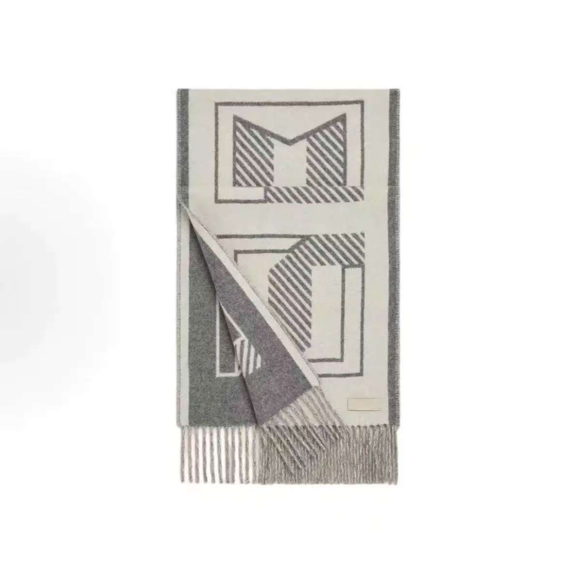 未使用 Hermes/爱马仕 方块字母骑装围巾 90586370/12期/代卖服务