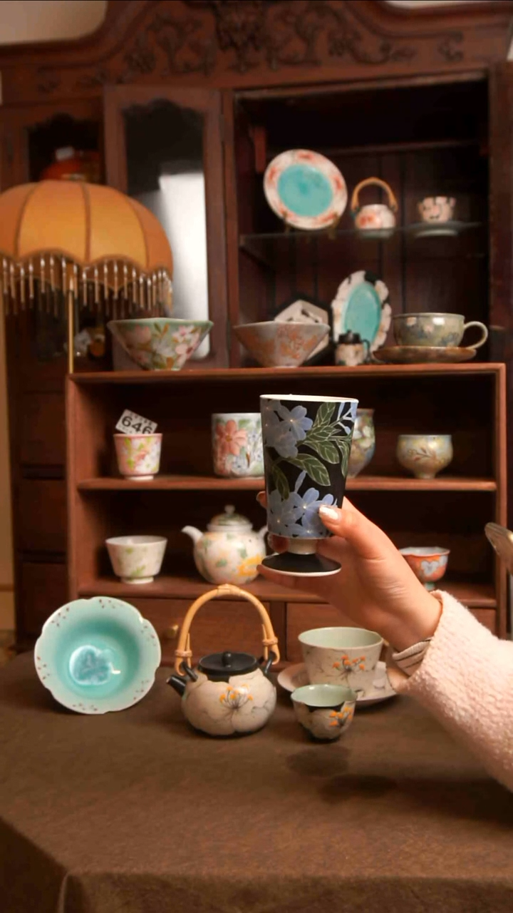 【闪购商品】杯小喜纯手工陶瓷高足水杯648号