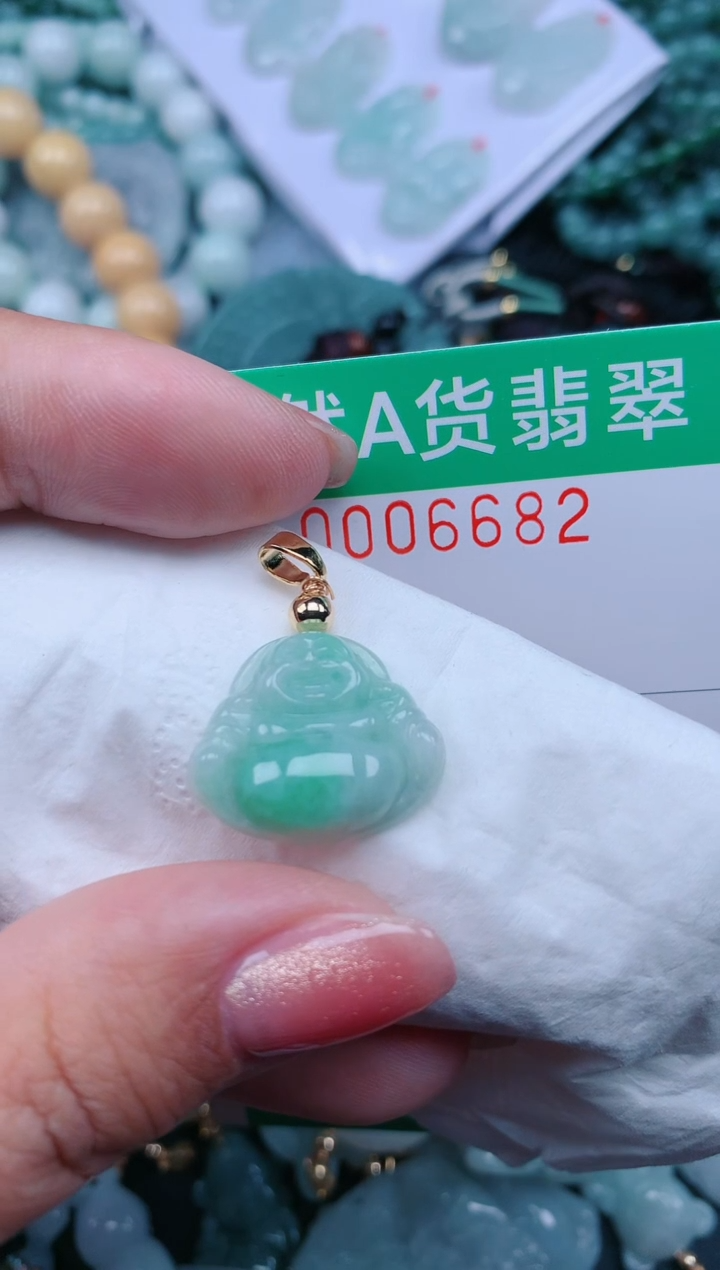 【闪购商品】翡翠颈饰未镶嵌.0006682
