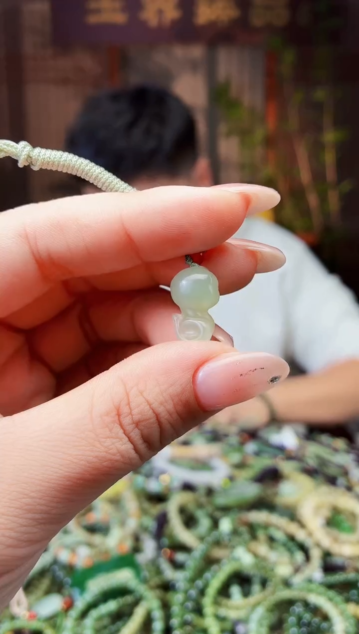 颈饰未镶嵌和田玉多样性发货拍一发一