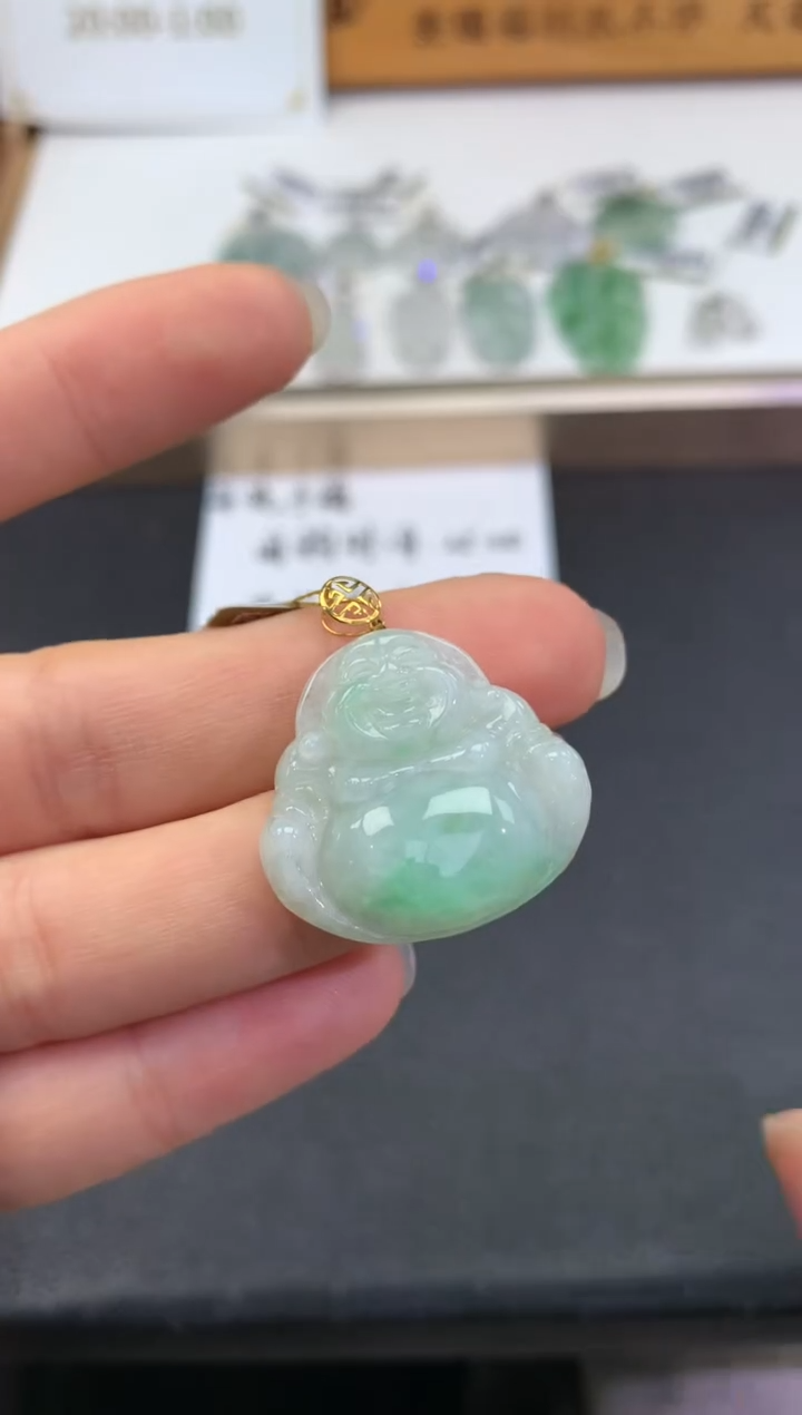 【闪购商品】翡翠颈饰18K金镶嵌              