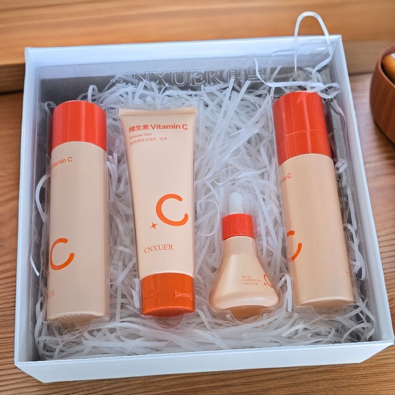 康雪维生素C润泽抗皱焕肤四件套
