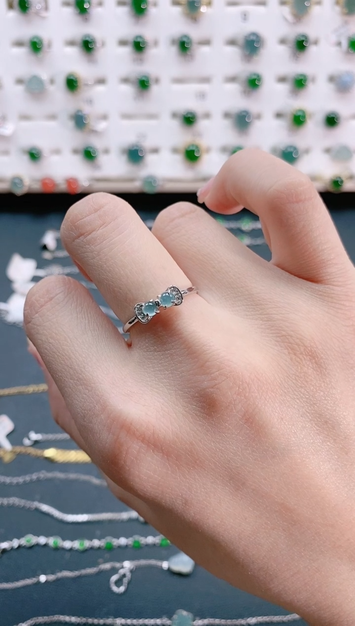 【闪购商品】翡翠戒指银S925镶嵌天然翡翠