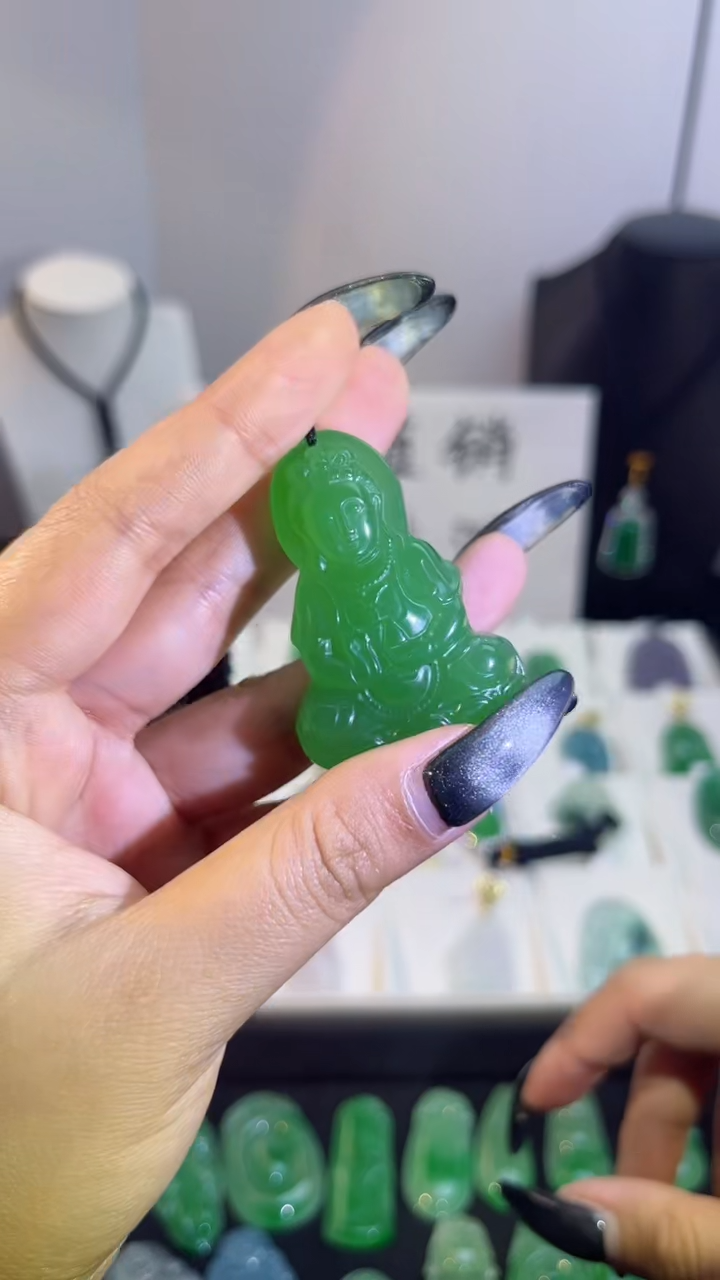 【闪购商品】翡翠手串未镶嵌翡翠颈饰未镶嵌天然翡翠吊坠