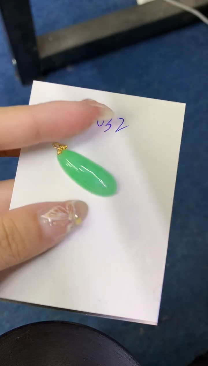 【闪购商品】翡翠颈饰18K金镶嵌000000000000
