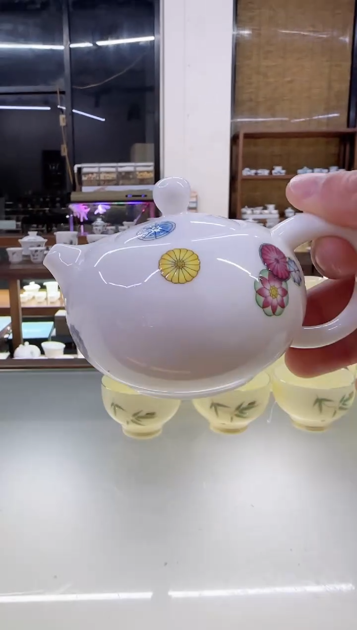 【闪购商品】瓷片言泥言泥言泥@YN054