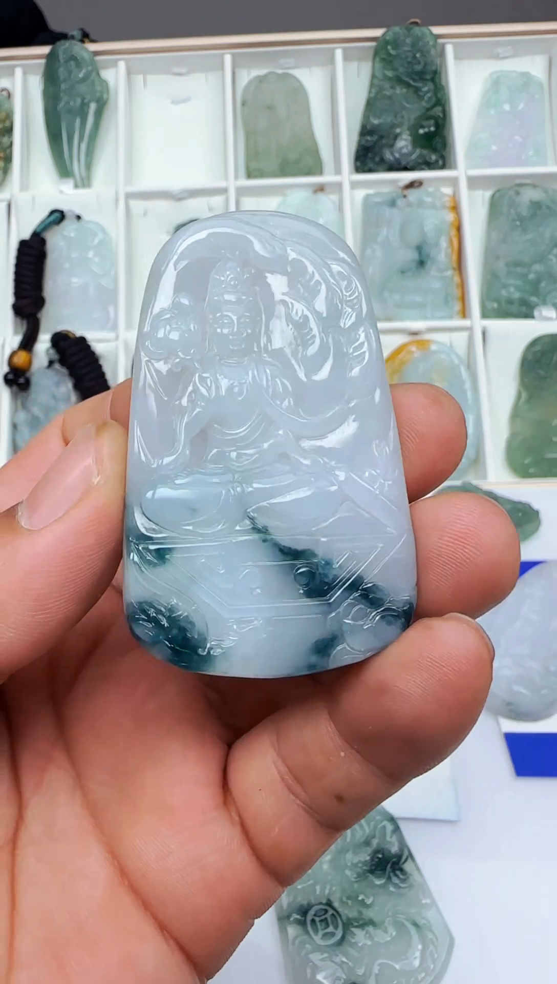 【闪购商品】翡翠颈饰未镶嵌缅甸天然A货翡翠