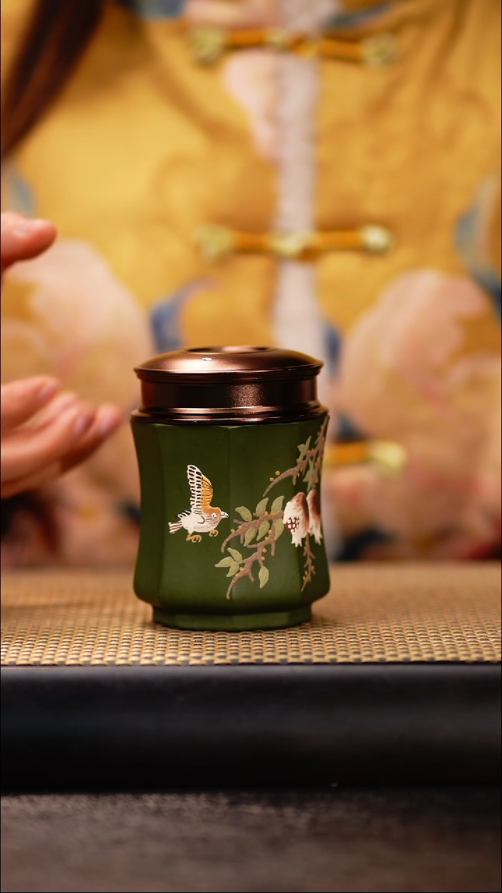 9小鱼民国绿石榴茶叶罐