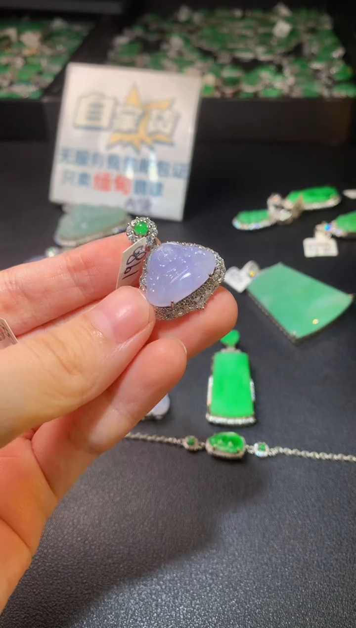 翡翠银S925镶嵌颈饰翡翠