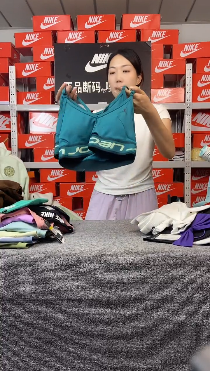 077编码 瑕疵直播间过款 尺码155S