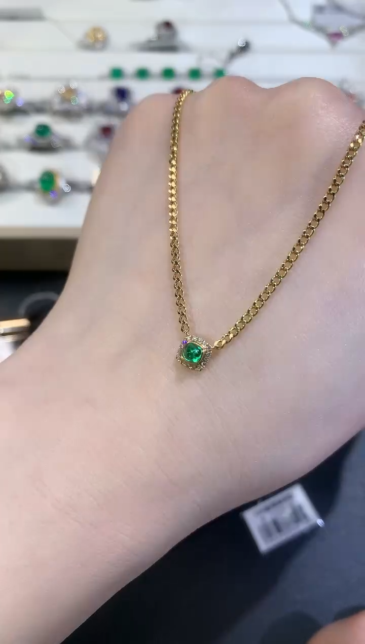 【闪购商品】祖母绿套链18K金镶嵌Z22|2980