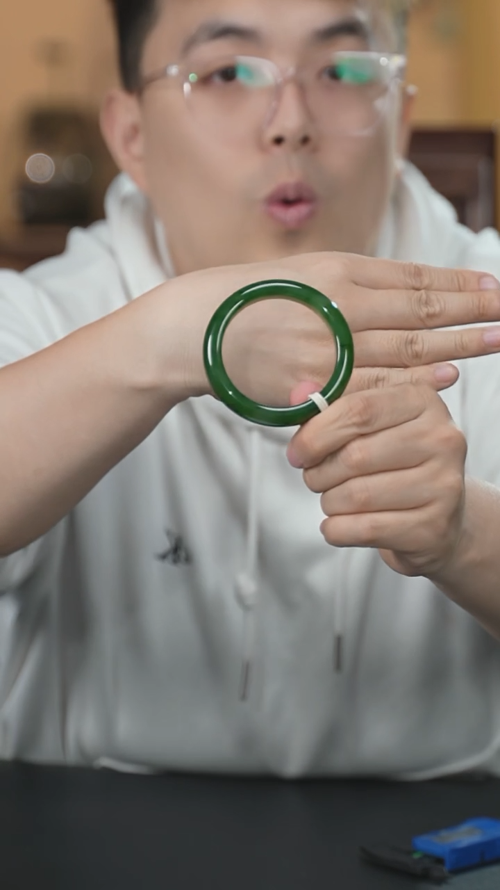 【闪购商品】和田玉手镯未镶嵌149号圈口54+