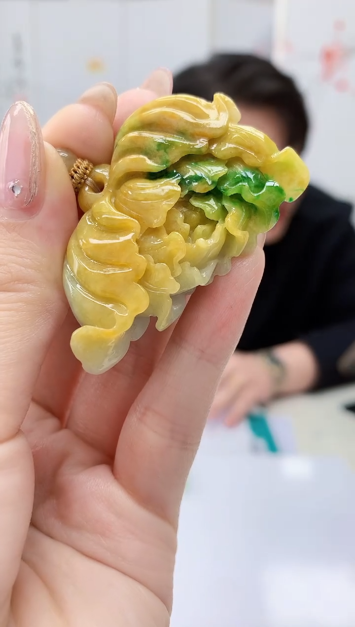 【闪购商品】定制翡翠未镶嵌5060jw-毛货挂件375赠珠链