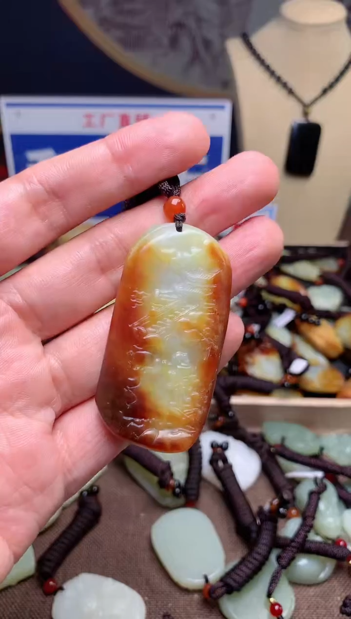【闪购商品】和田玉颈饰未镶嵌1