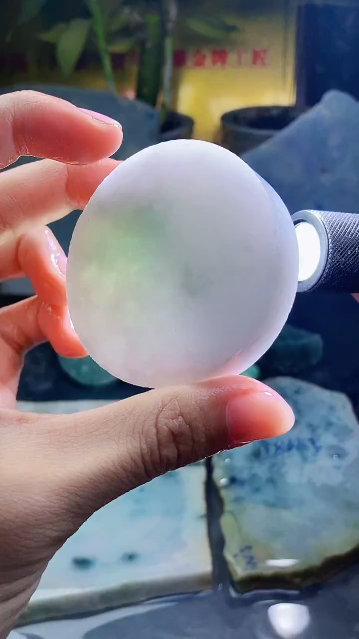 未镶嵌挂件翡翠小雨102