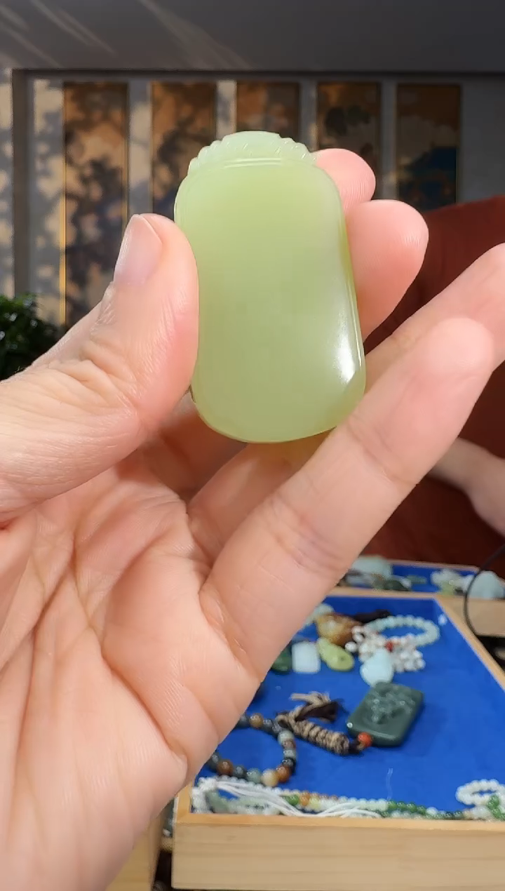 未镶嵌和田玉挂件拍一发一