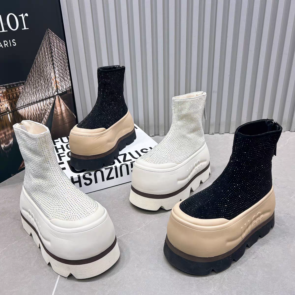 【10/厘米】冬季加棉中筒女厚款街头风马丁靴纯色胶粘套筒平跟短靴