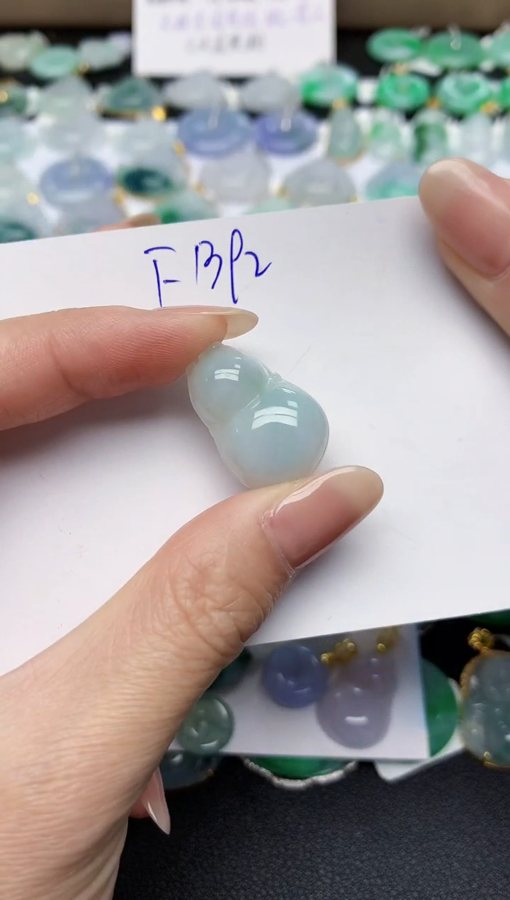 颈饰未镶嵌翡翠 天然缅甸A货翡翠百元以上9元证书费自理