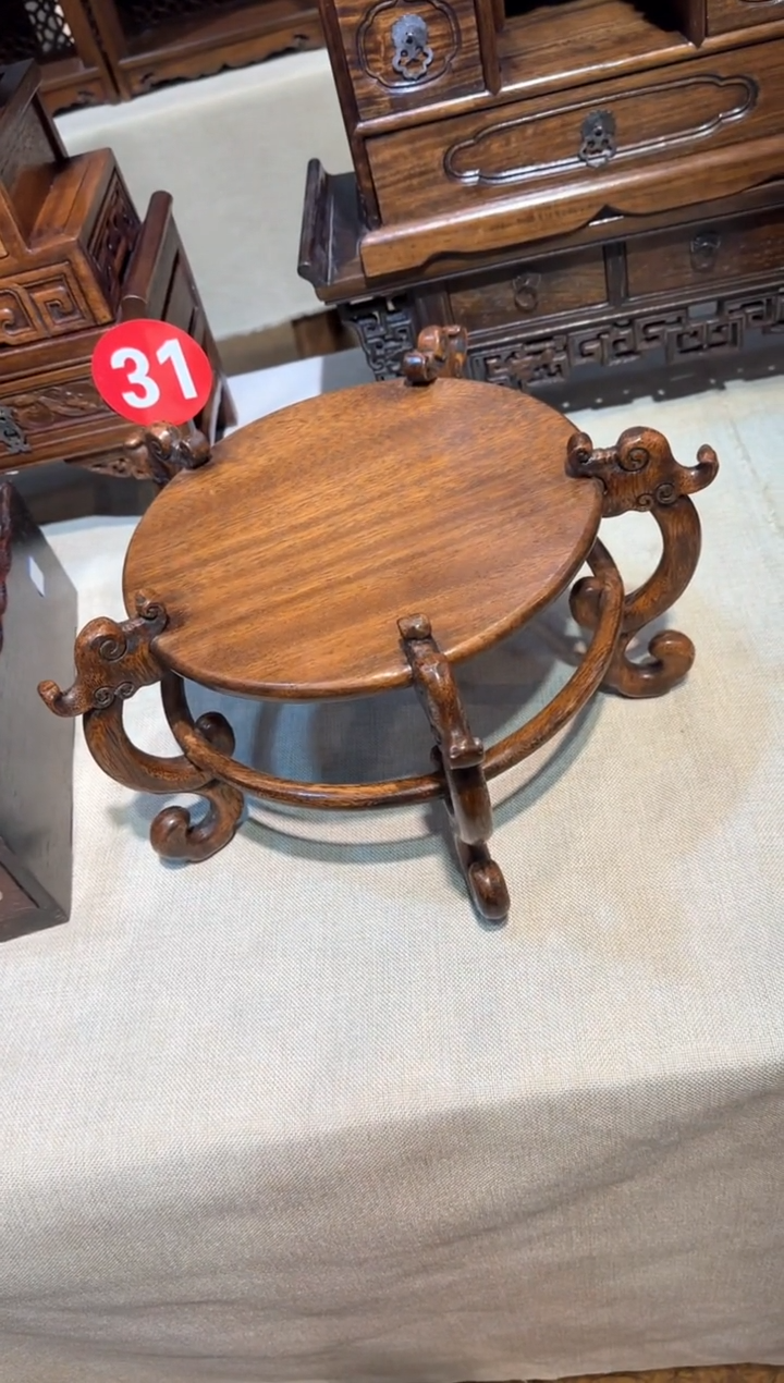 【闪购商品】木五龙底座  工艺品
