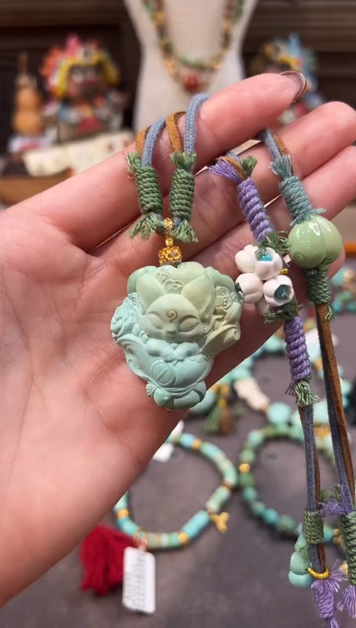 18K金镶嵌绿松石颈饰绿松石凤九项链