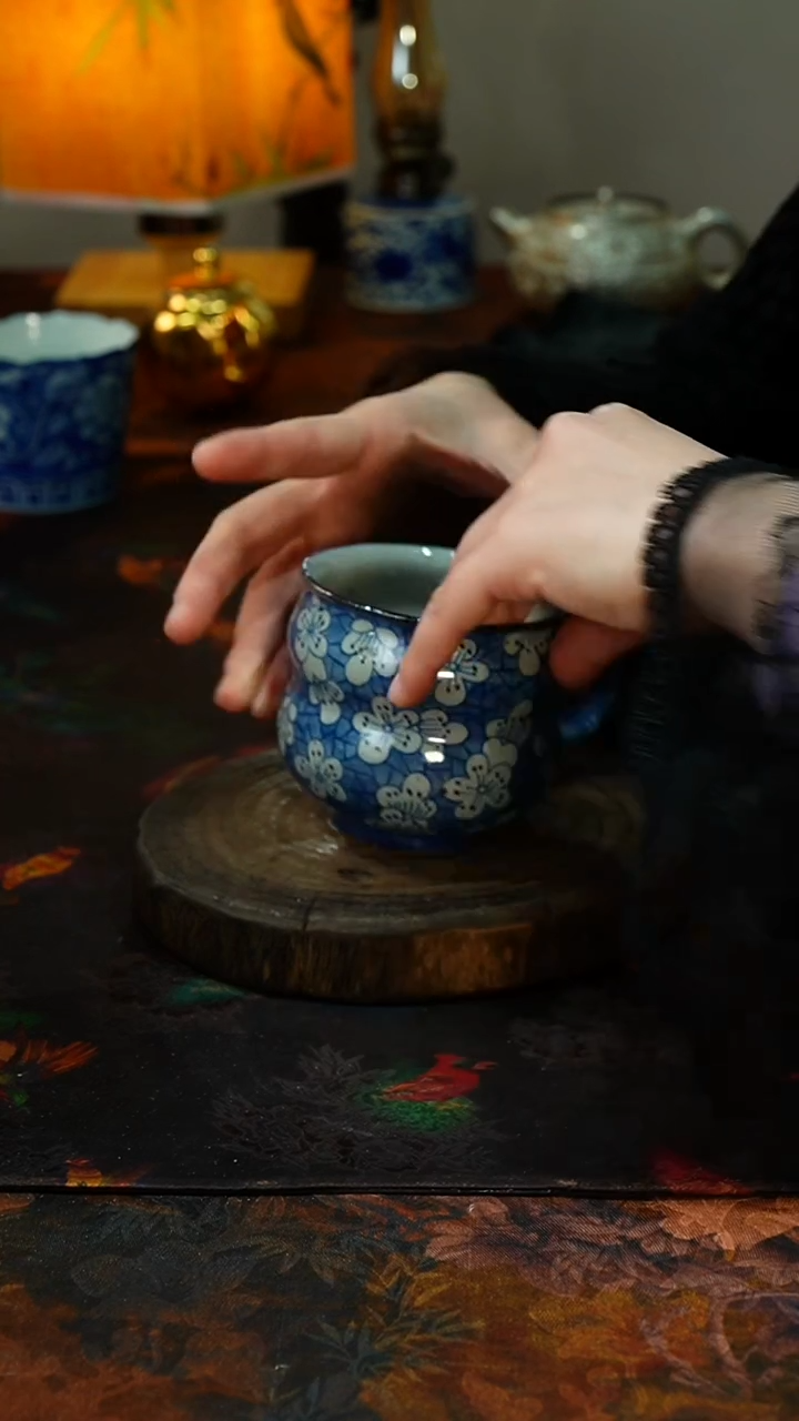 【闪购商品】.............茶碗370微瑕