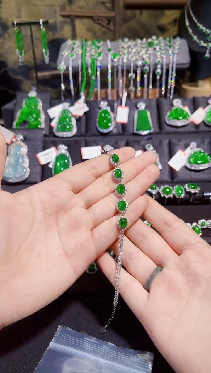 【闪购商品】翡翠手链银S925镶嵌蛋面手链