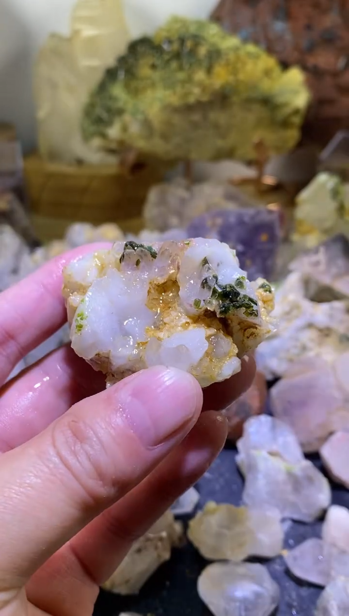 未镶嵌珠宝半成品水晶42号四川超七花园水晶