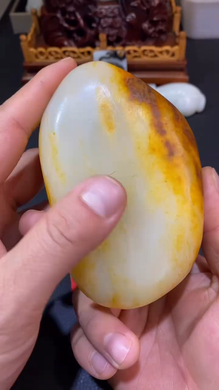 未镶嵌和田玉把件光****，和田玉